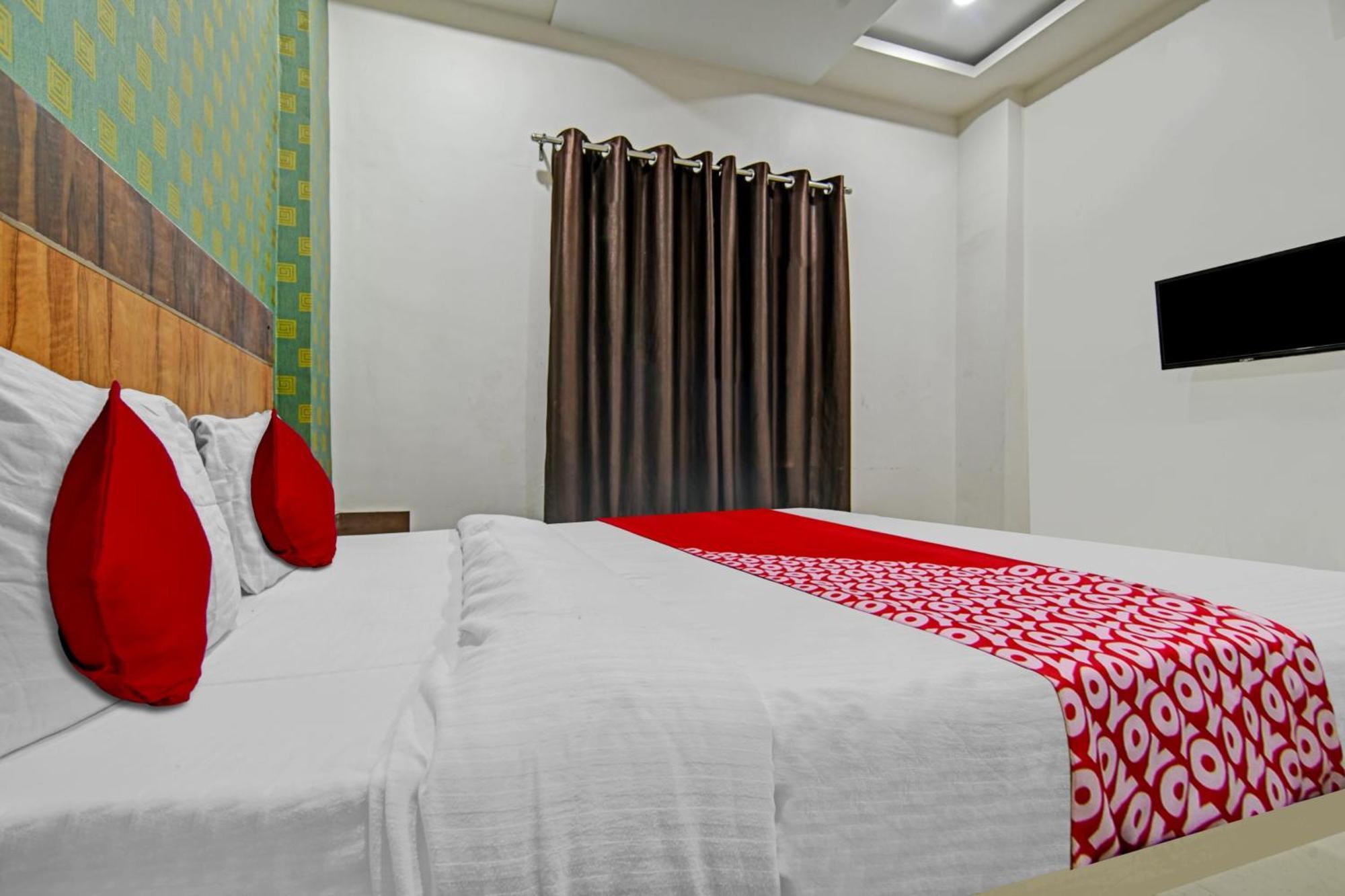Hotel O Blue Wings Індаур Екстер'єр фото