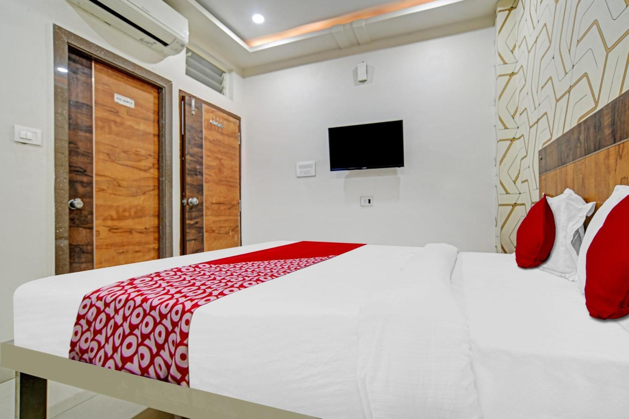 Hotel O Blue Wings Індаур Екстер'єр фото